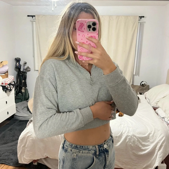 PRINCESS POLLY sweatshirt - Picture 7 of 16